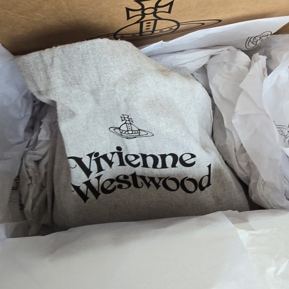 Vivienne Westwood Light Pink Metallic Crinkle Calf Skin Granny  Purse Kisslock - Picture 5 of 16